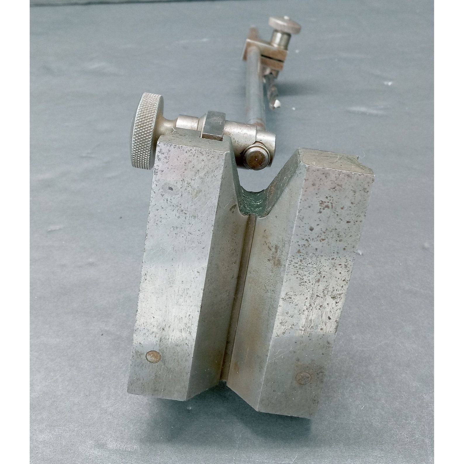 Vintage Mitutoyo Surface Gage Indicator Early Stand 7030 Green Etsy