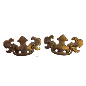 Tiradores de latón vintage para cajones, estilo Batwing Chippendale, juego de 2, con pátina B, 3" CTC