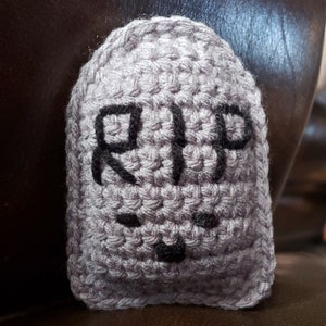 Mini Tombstone Amigurumi - Tombstone Plush - Stuffed Toy - Stuffed Tombstone Keychain - Goth Plushie - Terrence Tombstone