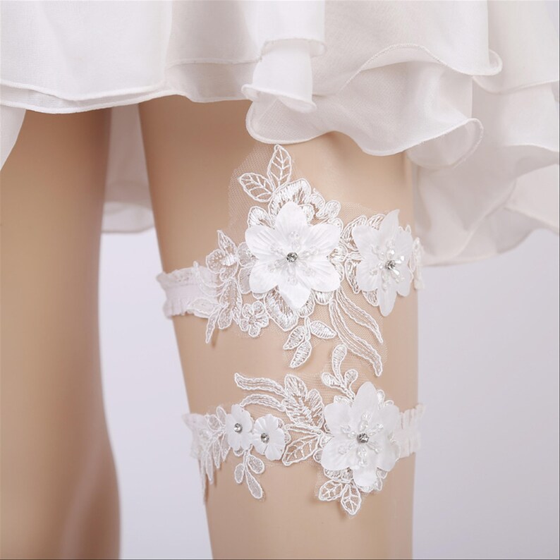 Floral Rhinestones Wedding Garter Bridal Garters Toss Garter Keepsake Garter Off White Lace Garter Set Ivory Garter Crystal Bridal Garter