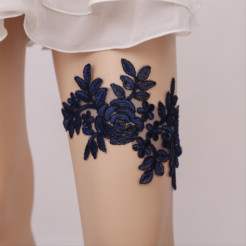 Gothic Black Floral Lace Wedding Garter Bridal Garters Toss Garter Prom Garter Keepsake Garter Off Lace Garter Set Ivory Garter Bride Garter
