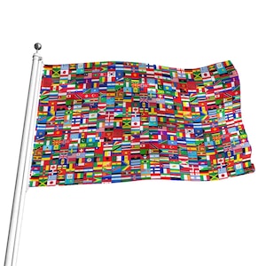 Op de afbeelding: Een rode vlag met een collage van vlaggen uit verschillende landen over de hele wereld. De vlaggen zijn in een rasterpatroon gerangschikt en zijn allemaal van verschillende grootte en vorm.