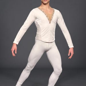 Corpete masculino para o balé Lago dos Cisnes