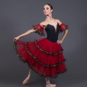 Kitri classical dance costume