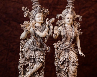 Standbeeld Radha Krishna: 15" Marble Dust Hindoegod-paar cadeau