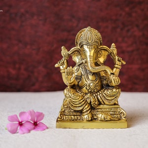 Brass Ganesh Statue: Hindu God of New Beginnings (15 CM)