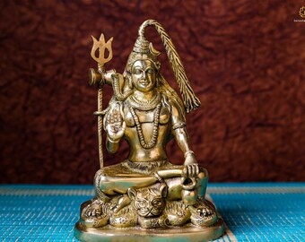 Pequeña estatua de latón del Señor Shiva: Escultura de ShivShankara meditando