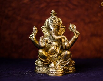 Liten mässingsstaty av Ganesha: 18 cm Ganapati, lyckans gud