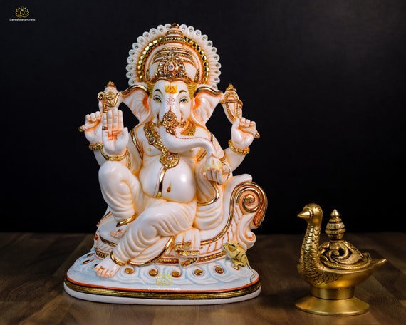Indian Marble Carving of Ganesha, the Hindu God of Wisdom and Success Indian Marble Carving of Ganesha, the Hindu God of Wisdom and Success