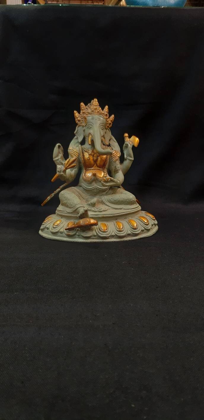 真鍮製ガネーシャ像：緑青象頭神（9インチ） - Etsy 日本