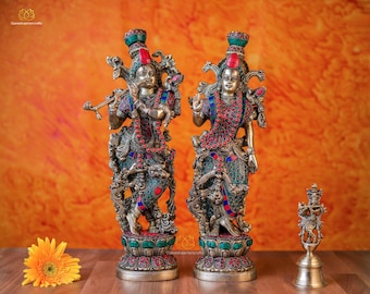Messing Radha Krishna Statue: Hinduistische Götter der Liebe, Inlay Stone (34 CM)