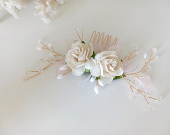 Pretty beaded Wedding hair accessory