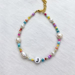Pearl bracelet, seed bead bracelet, custom name bracelet