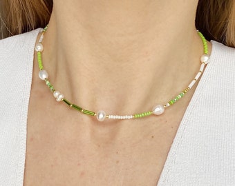 Green necklace, seed bead necklace, glass bead necklace, y2k necklace