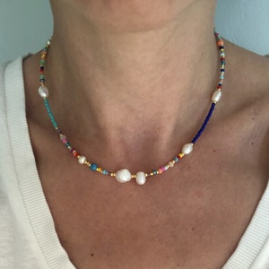 Zaadkralenketting, kralenketting, kleurrijke ketting, handgemaakte ketting afbeelding 2