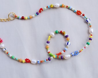 Flower necklace beaded necklace daisy necklace rainbow necklace