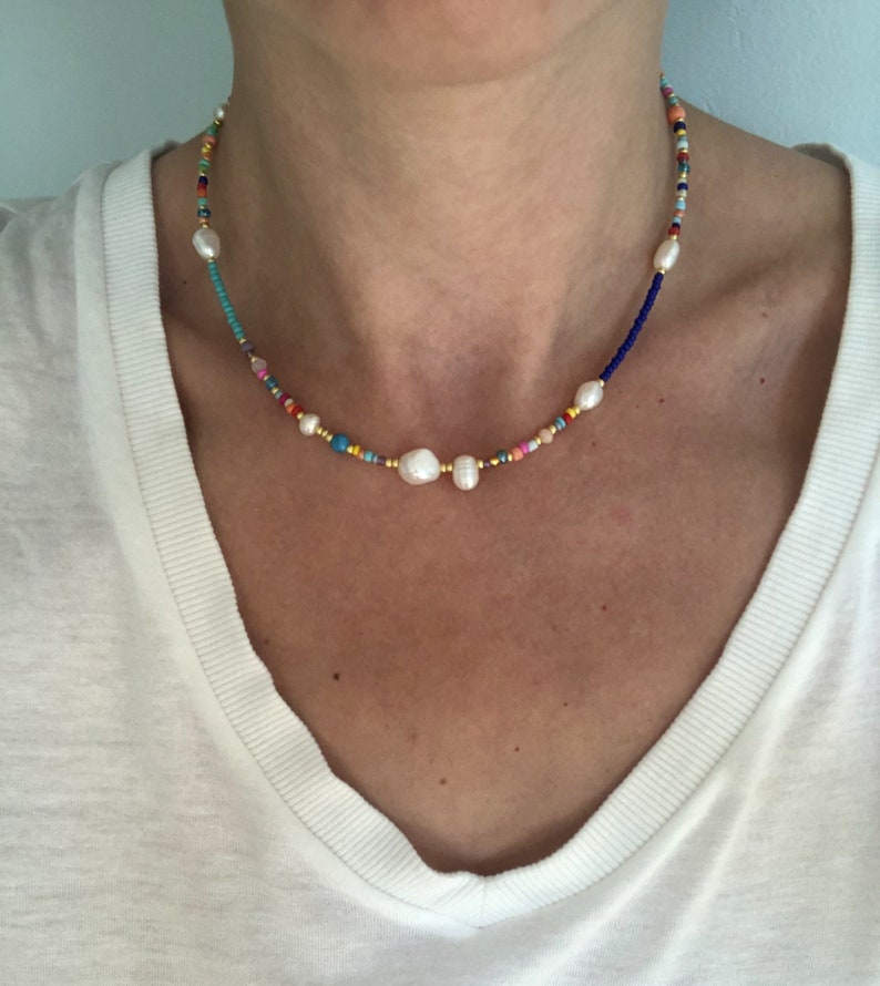 Zaadkralenketting, kralenketting, kleurrijke ketting, handgemaakte ketting afbeelding 2