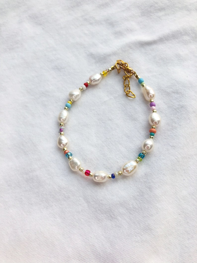 Pearl bracelet, beaded bracelet, simple bracelet image 1