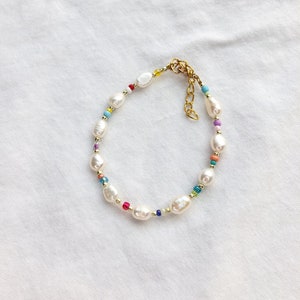 Pearl bracelet, beaded bracelet, simple bracelet image 2