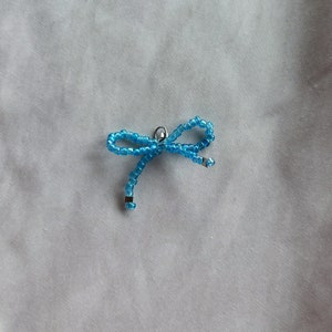 Bow pendant, bow charm, beaded bow pendant, pendant for necklace, pendant for earrings Blue