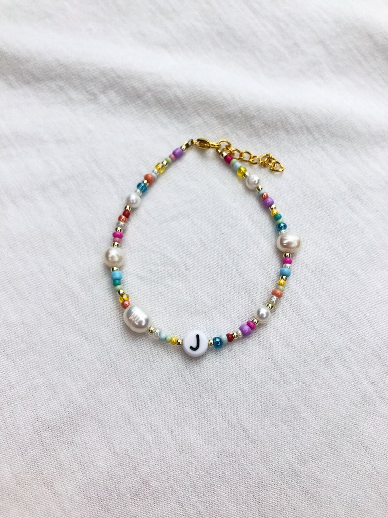 Pearl bracelet, seed bead bracelet, custom name bracelet image 2