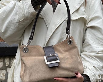 Vintage Ledertasche, Beige Wildleder Handtasche, Vintage Leder Geldbörse, Wildleder Ledertasche, 80er Jahre Handtasche, echte Ledertasche, Retro Baguette
