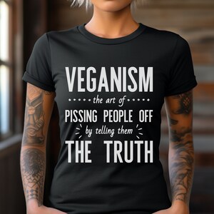 T-Shirt Unisex Vegan Gift For Animal Lover Gift Idea Veganism Truth Bomb Animal Rights Tshirt For Plant Based Tee Shirt Animal Liberation
