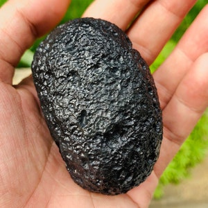 Grande Agni Manitite Tektite: Pérola do Fogo Divino, Java, Indonésia