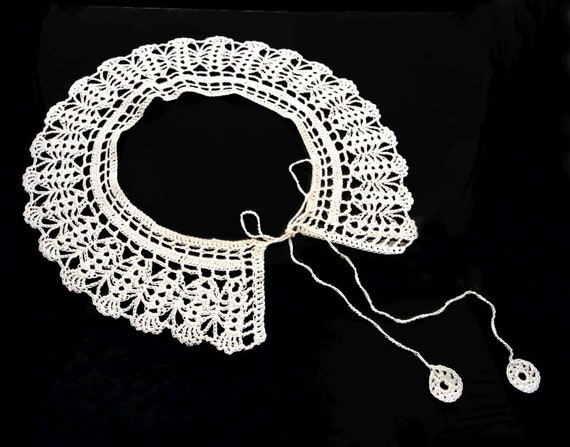 Crochet Collar Ivory / Lace Collar/ Crochet Necklace/ Retro Collar