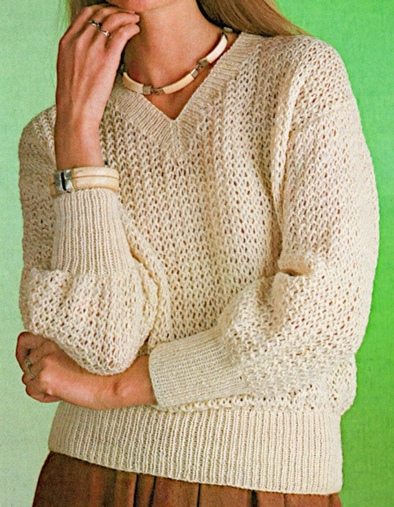 Loose Openwork V- neck Knitting Sweaters Loose Openwork V- neck Knitting Sweaters