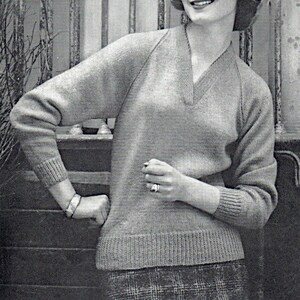 Women&#39;s v neck long sleeve sweater top knitting pattern PDF 34-38&quot;, 1960&#39;s Quickerknit knitting Instant download, Vintage pattern PDF