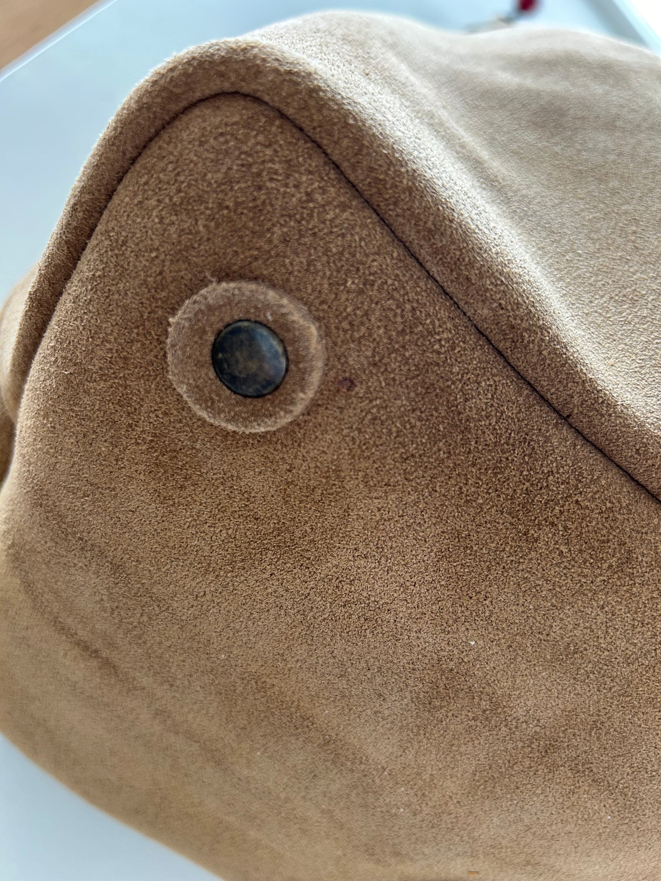 【MUCENT♥] Eco Suede Shoulder Bag Unisex MUSINSA | MUCENT Eco Suede Shoulder Bag Unisex (2 Colors)