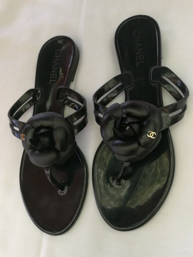 Women's authentic Chanel black vintage rubber flip flops | Etsy