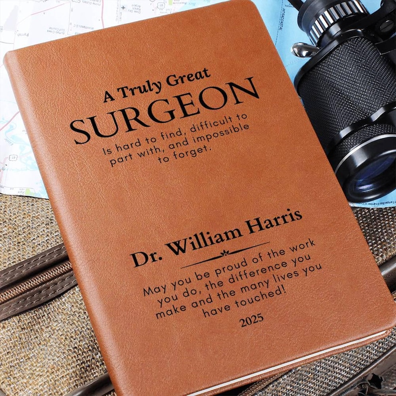 Gift for Surgeon - Vegan Leather Personalized Journal, Coworker Gift, Gift for Surgeon, Dr Thank You, Retirement, Christmas 画像 9