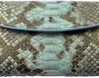 Continentale portemonnee babyblauwe pythonhuid, handgemaakt, gevoerd met lamsleer
