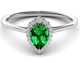 Tsavorite Garnet Engagement Ring, Pear Cut Green Garnet Women's Wedding Ring, Solitaire Silver Ring, Green Tsavorite Garnet Ring For Her.