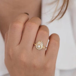 Cluster Pearl Shell Ring, Art Deco Shell Ring , Vintage Pearl Baguette ...
