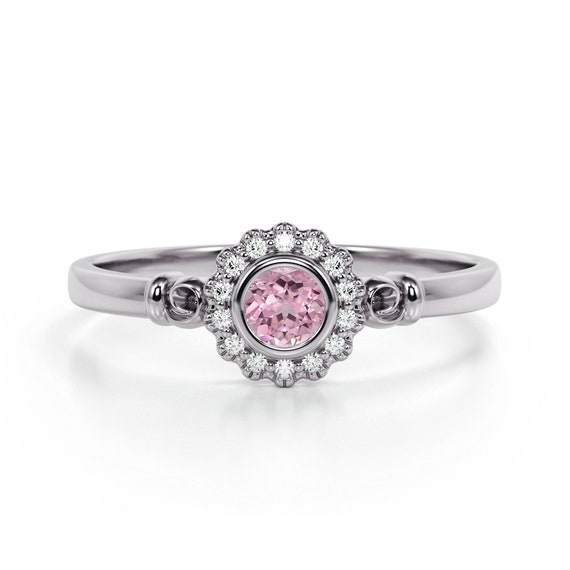 Pink sapphire antique ring clearance