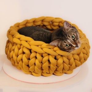 Tall chunky knit basket for cats | Cat basket | Cat basket | Cat bed | Cat cave