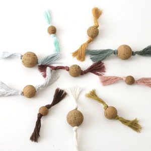 Vegan cat toys - cork balls with recycled cotton