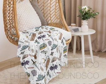 Reading doodle Sherpa blanket