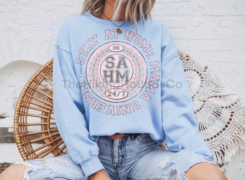Distressed SAHM university sweatshirt image 3