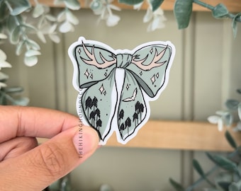Aelin Bow / Throne of glass / Officially Licensed Sarah J Maas sticker