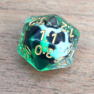 Tippwürfel Ball – transparenter Fußball Tippwürfel mit Ball im Inneren, Fanartikel für Tippspiele & EM/WM