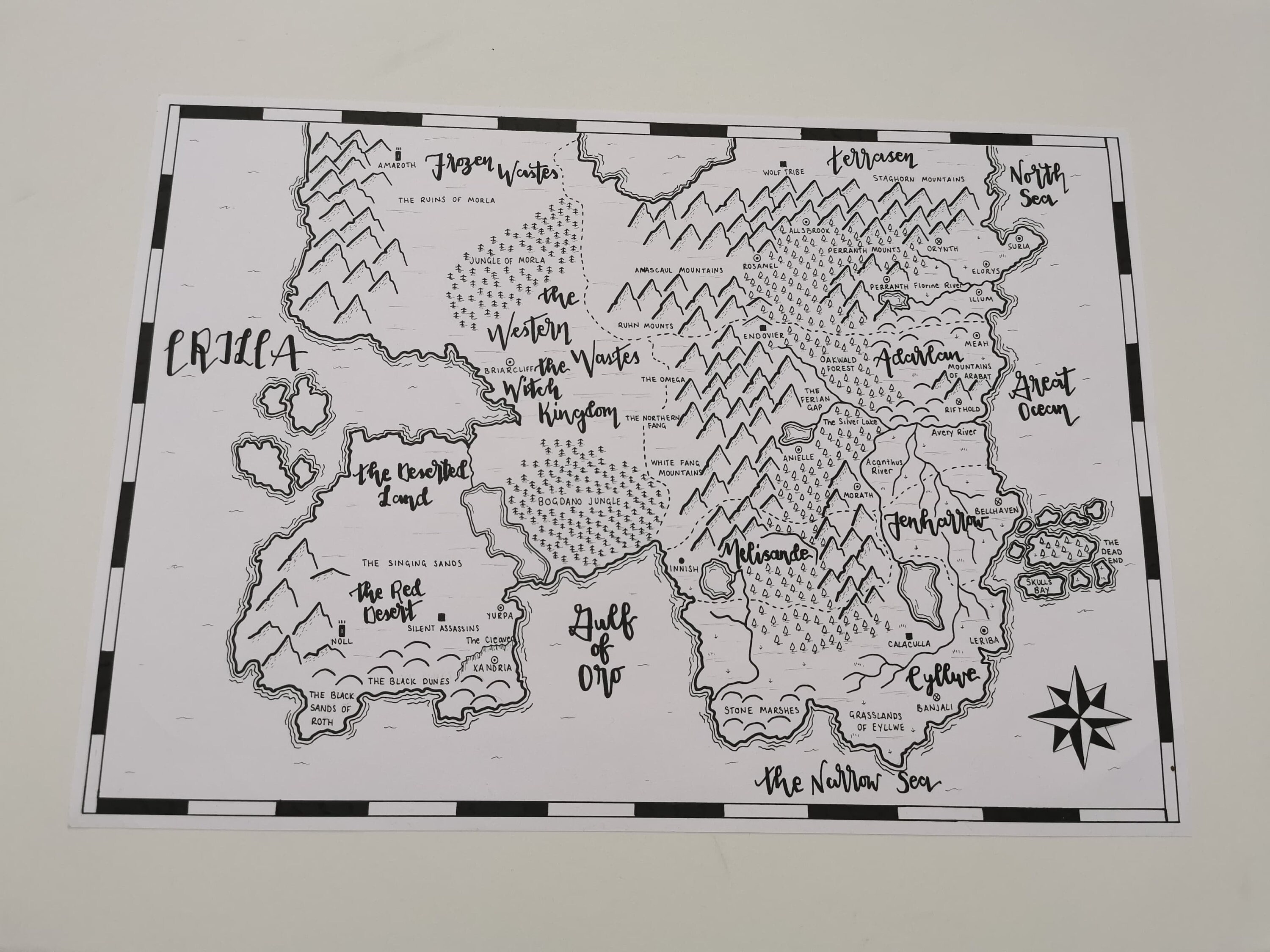 Throne of Glass Handdrawn Map Throne of Glass Map Throne of | Etsy