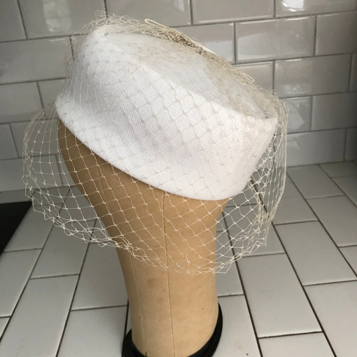 Vintage Hat white pillbox hat with gross grain bow and ivory Etsy