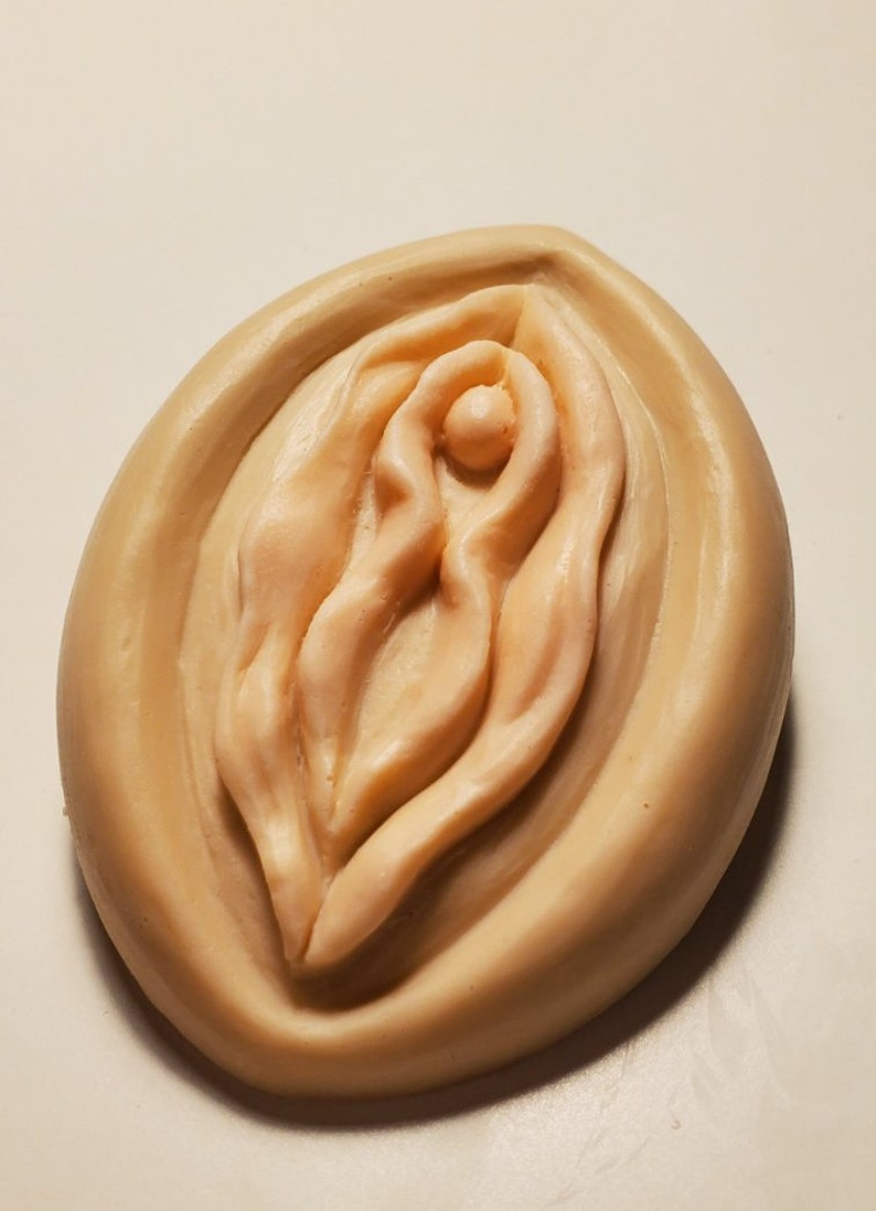 ADULT ONLY . vagina shaped soaps . 
