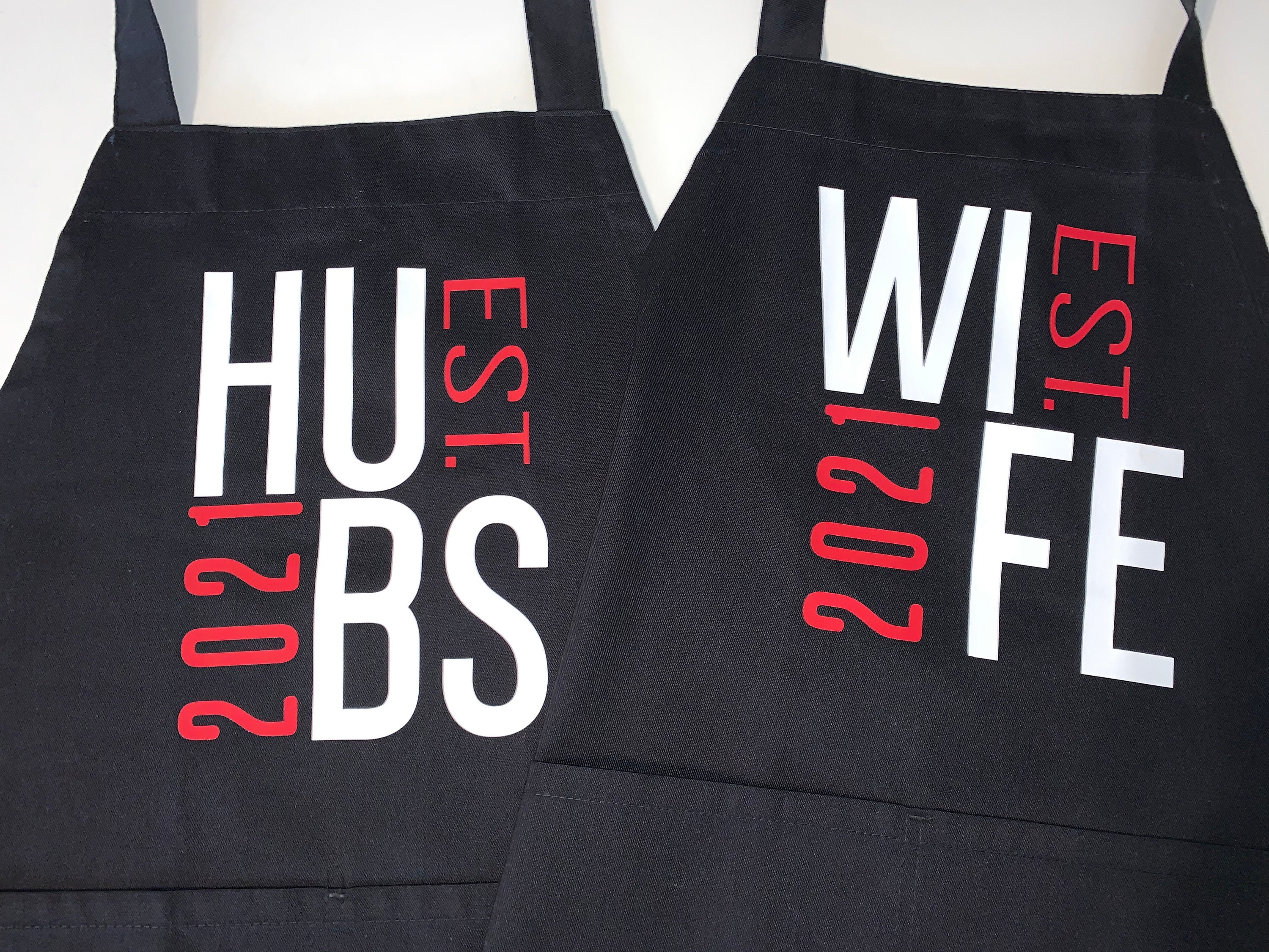 MR AND MRS APRON Cooking Present Gift Civil Partnership Wedding Matching 175 MR AND MRS APRON Cooking Present Gift Civil Partnership Wedding Matching 175
