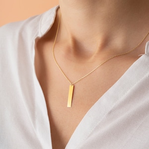 14K Solid Gold Vertical Bar Necklace: Personalized Name Plate