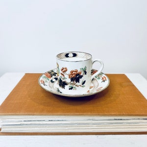 Vintage Royal Winton Grimwades Ivory Demitasse Filiżanka I Spodek